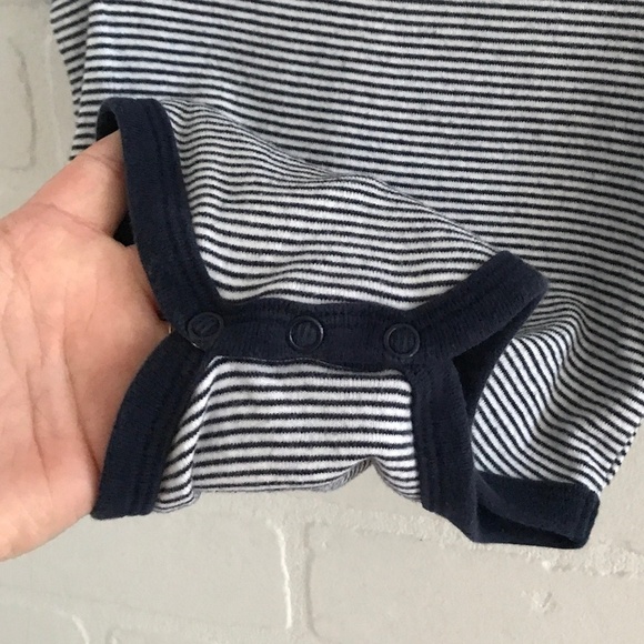 First Impressions Short sleeve  Onesie Navy/White Baby Size 3-6m - Picture 3 of 4